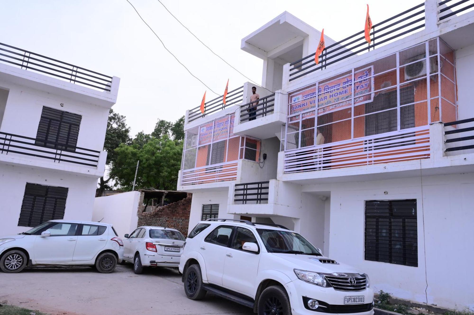Jankivihar Homestay At Prahladghat Within 1Km From Shri Ram Mandir Ayodhya Exteriör bild