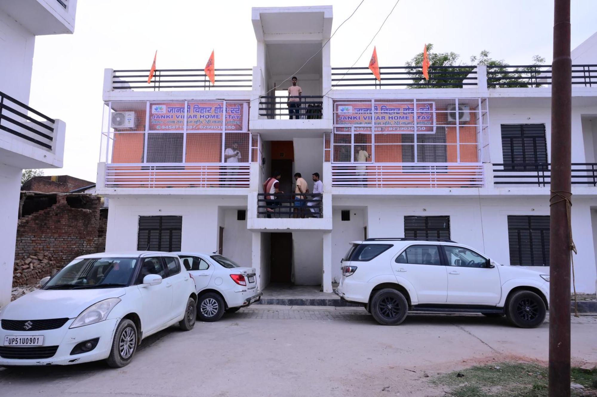 Jankivihar Homestay At Prahladghat Within 1Km From Shri Ram Mandir Ayodhya Exteriör bild